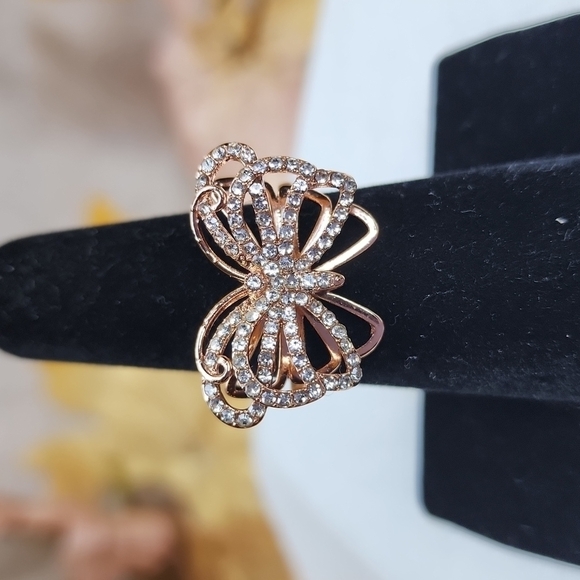 Jewelry - BUTTERFLY ROSR GOLD TONED RING